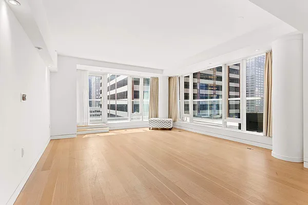 Rented by Sotheby's International Realty | media 1