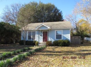 1221 Watkins St, Conway, AR 72034