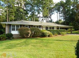 5316 Corinth Cir, Stone Mountain, GA 30087