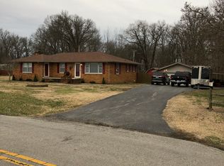 12764 Airline Rd, Henderson, KY 42420