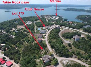 1055 Crescent Dr, Hollister, MO 65672