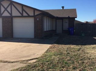 1300 Eastgate Dr, Norman, OK 73071