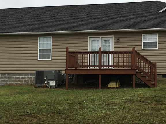 2nd image of 705 Sunshine Cir