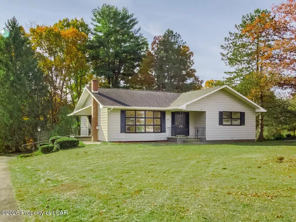 44 Forest Dr, Mountain Top, PA 18707