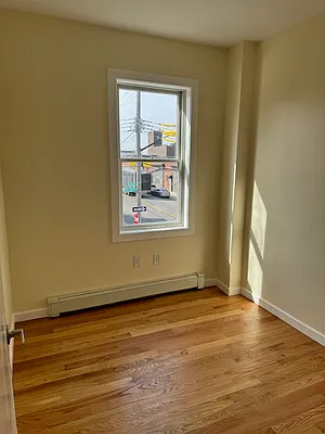 Rented by Oxford Property Group | media 17