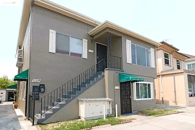 3110 Martin Luther King Jr Way — Photo 15