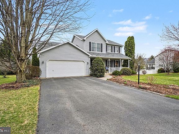 4th image of 71 Greenfield Dr