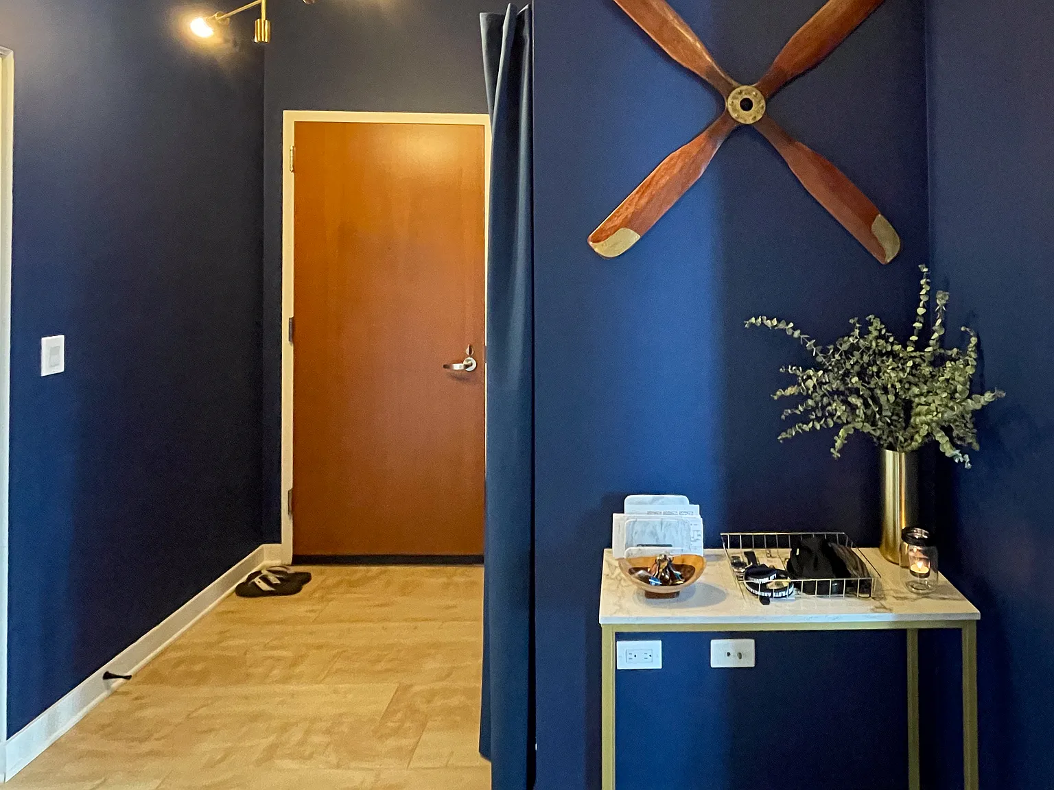235 W Van Buren St — Photo 4