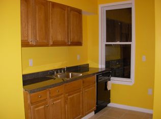 60 Hancock Ave APT 2R, Jersey City, NJ 07307