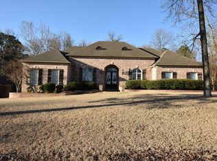 8134 Valley Ridge Dr, Olive Branch, MS 38654