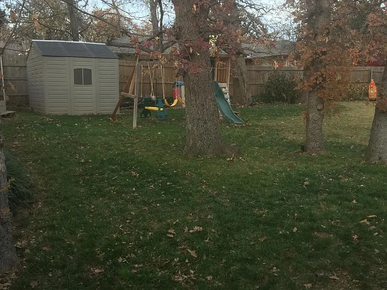 Backyard storage building