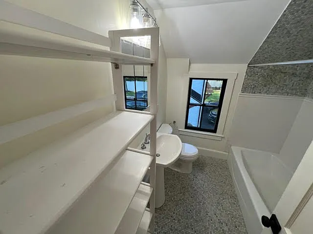 769 Watertown St #769 — Photo 11