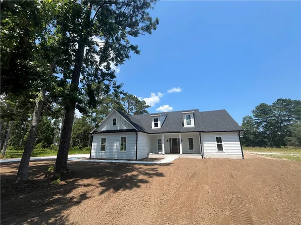 1110 Village Green Dr NE, Townsend, GA 31331