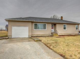 3225 County Road 725 E, Fisher, IL 61843