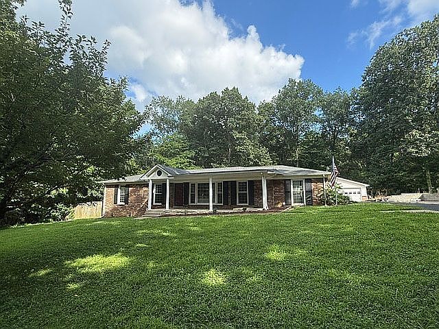 1st image of 114 Lee Rd