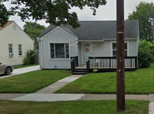 3613 Gloria St, Wayne, MI 48184