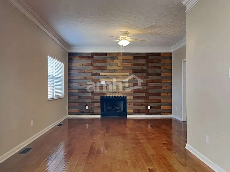 8317 Mecklenburg Ct — Photo 7