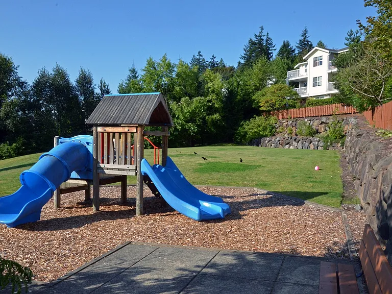 Langara — Photo 8