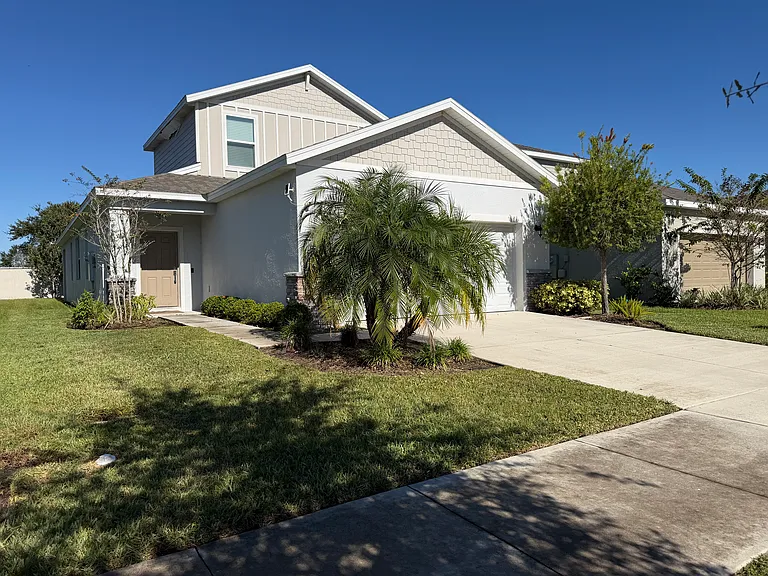 5203 Little Stream Ln — Photo 1