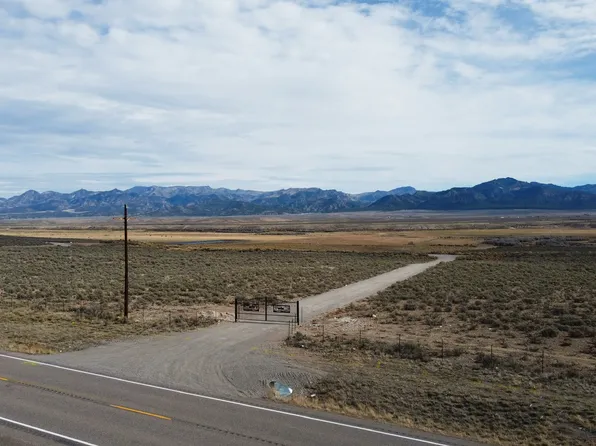 4915 N Palomino Ln, Panguitch, UT 84759