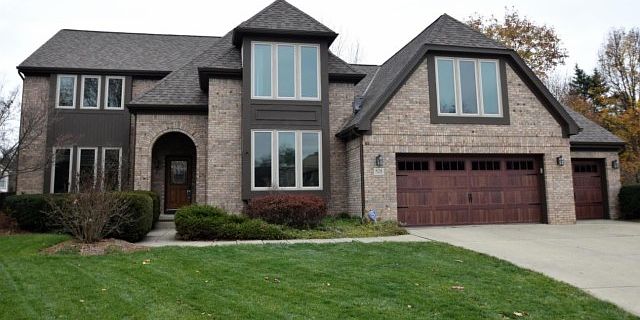 1st image of 828 Wackeman Ct