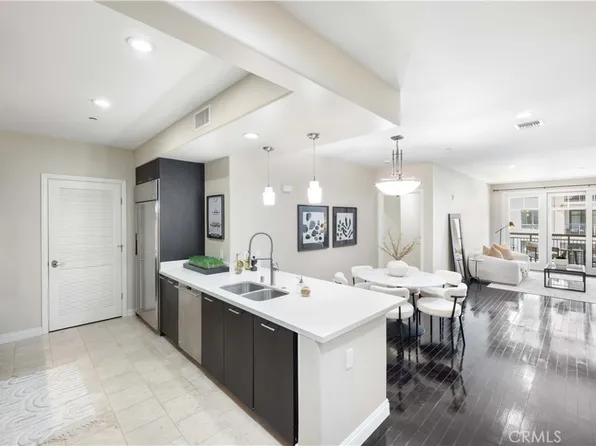 352 Caruso Ave, Glendale, CA 91210