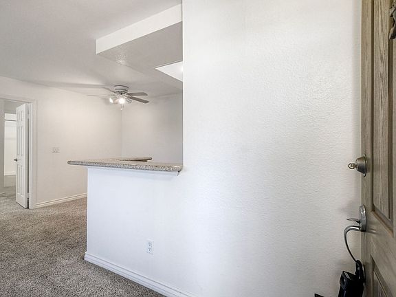 4th image of 432 Edgehill Ln Unit 48