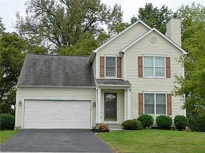 1st image of 7853 Edgewater Dr