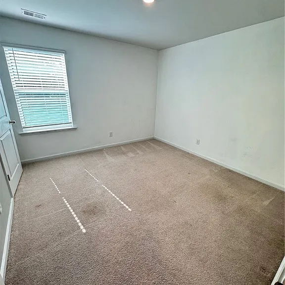 147 Troupe Dr — Photo 16