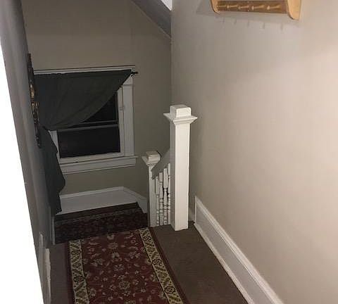 3rd image of 516 Woods Ave SW