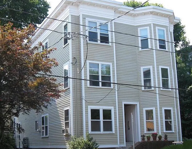 16 Upland Rd #4 — Photo 7