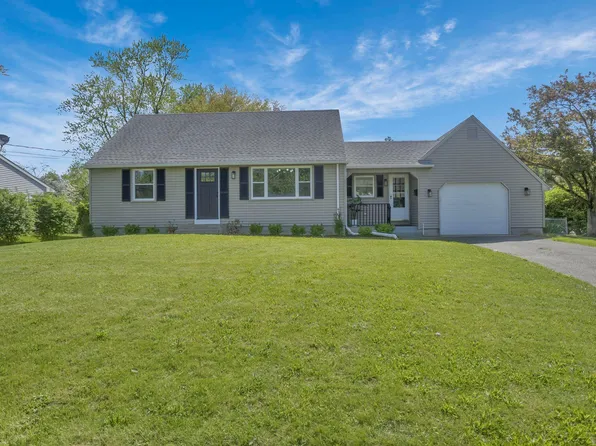 37 Litchfield Drive, Enfield, CT 06082