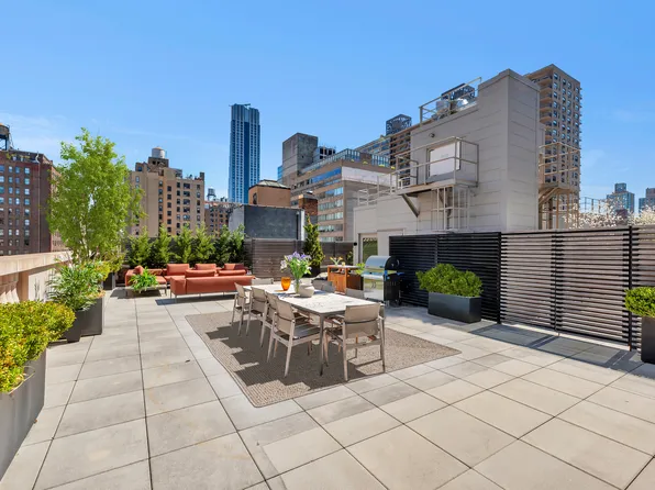 350 West 71st Street PHA image 2 of 23