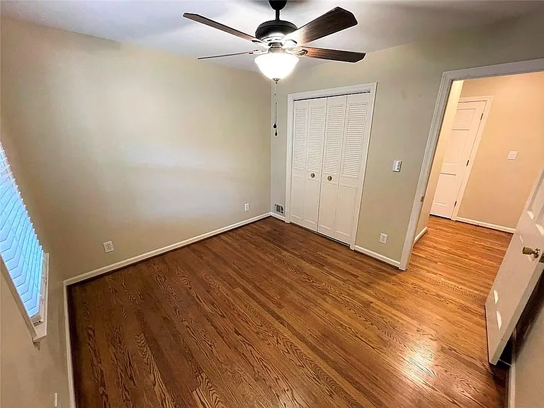 1150 Falstaff Dr — Photo 30