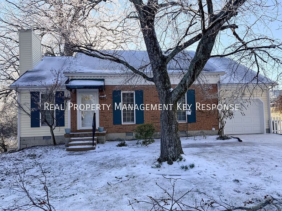 1st image of 108 White Oak Ct