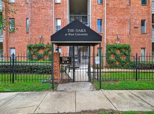 4041 Drake St APT 203, Houston, TX 77005