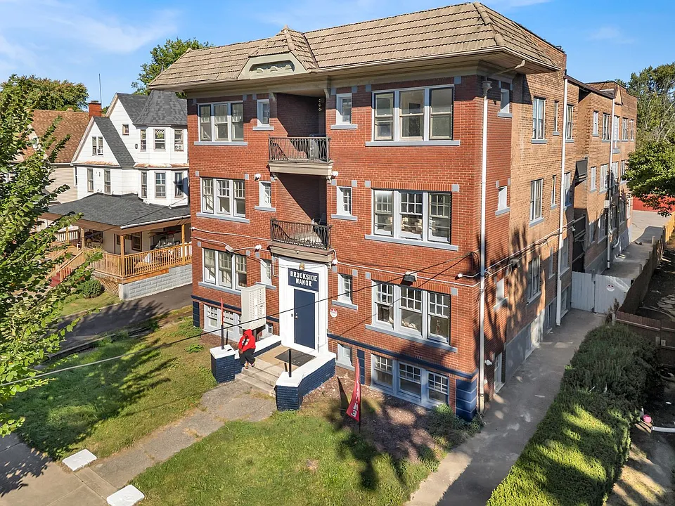 3308 Archwood Ave