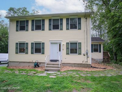 226 Upper Lakeview Dr, East Stroudsburg, PA, 18302