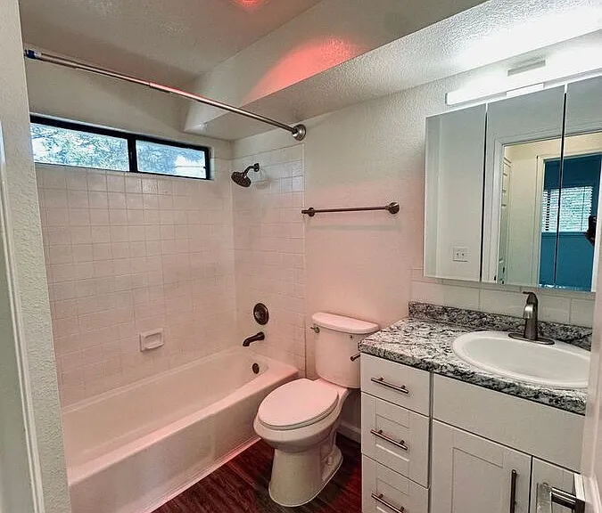 328 Wheeler Ave #6 — Photo 7