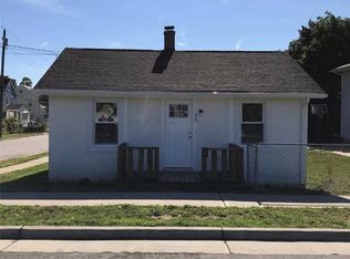 15 Remsen Ave, Hempstead, NY 11550