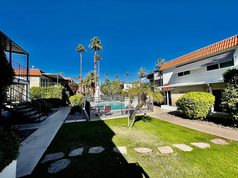 45225 Sunset Ln #G2 — Photo 32