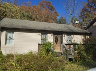 581 Countryside Ct, Ringgold, VA 24586