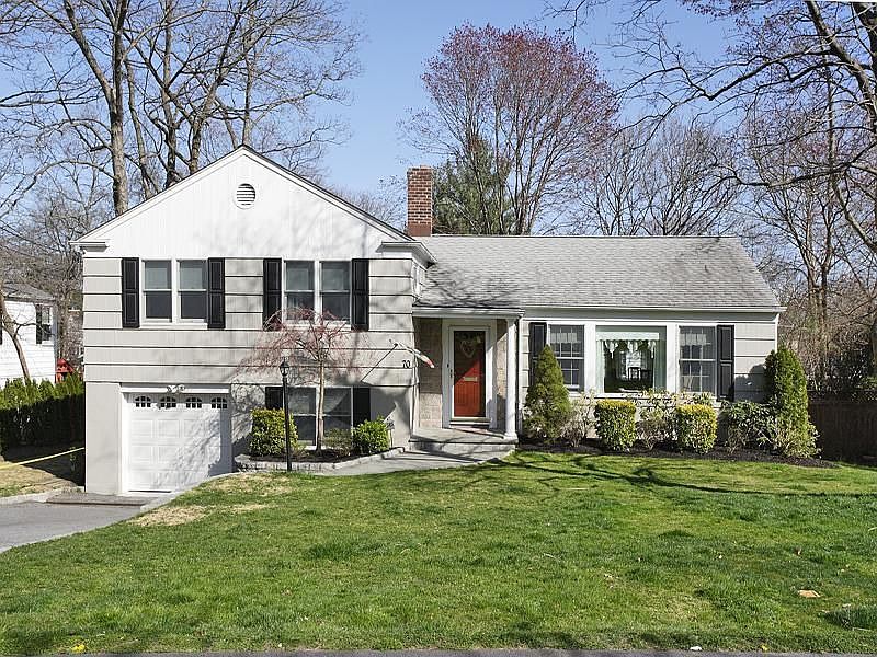 Immaculate Split Level