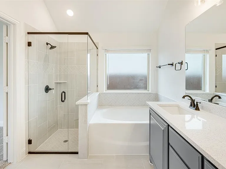 1032 River Oaks Dr — Photo 14