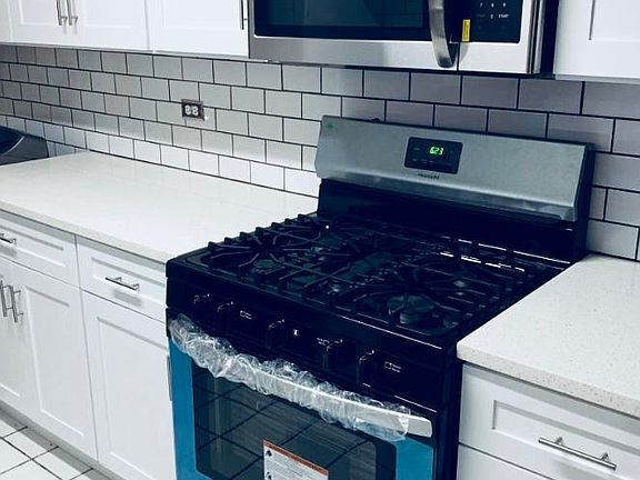 Modern kitchen