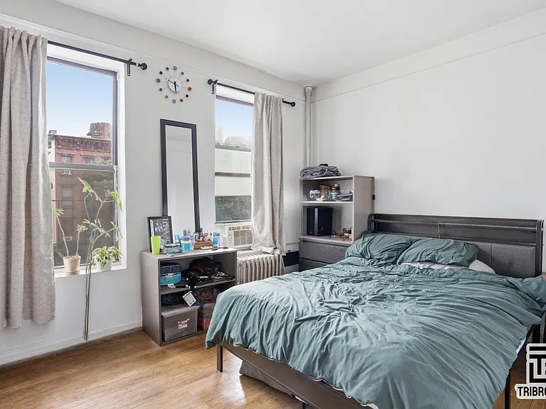 258 E 112th St #3C — Photo 1