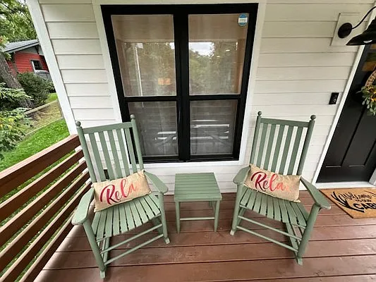 2 bed, 1.5 bath, 966 sqft, $2,100 — Photo 4