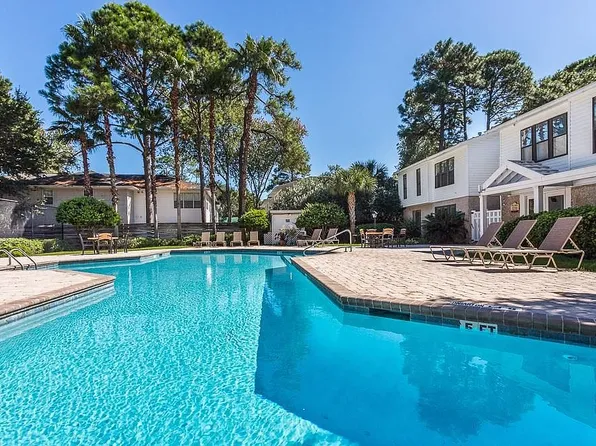 2513 Demere Rd APT 3, Saint Simons Island, GA 31522