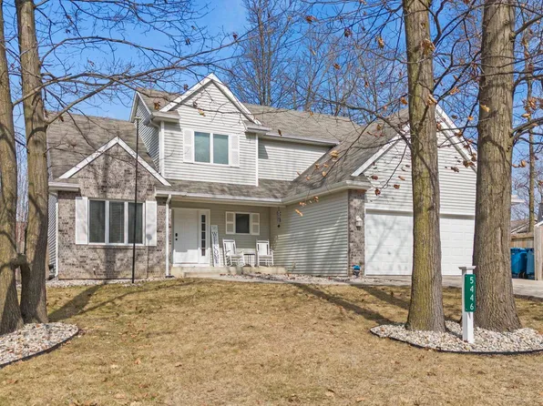 5446 Bear Creek Pass, Auburn, IN 46706