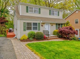 114 Farview Rd, Rockaway, NJ 07866